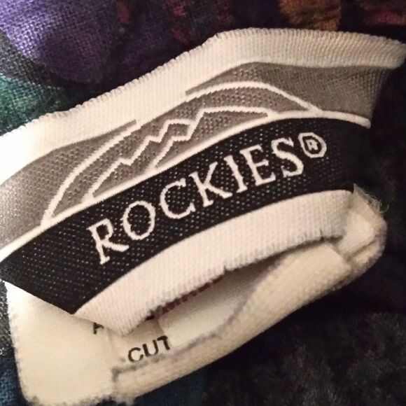 Vintage Rockies Feathers & Floral Pattern Button Down Shirt - Picture 7 of 10